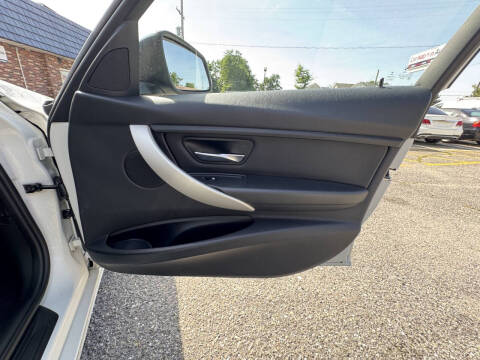 2014 BMW 3 Series 320i xDrive