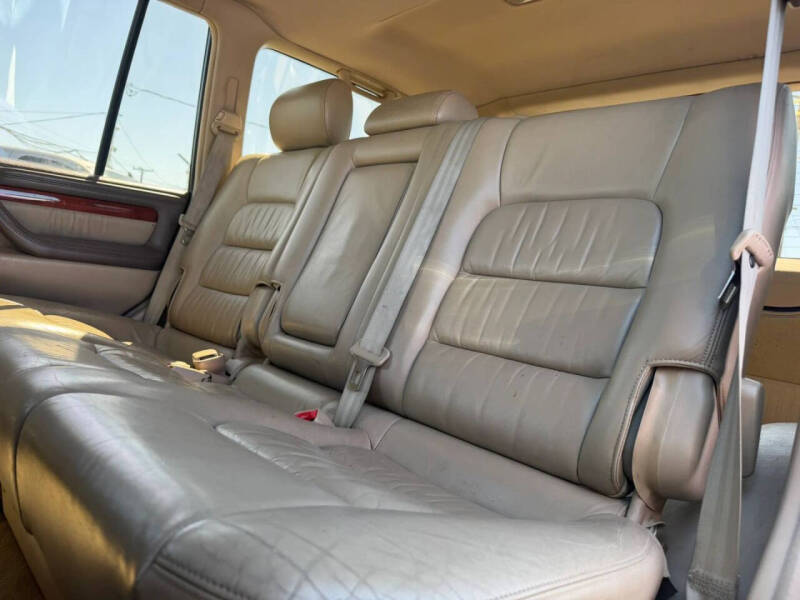 1999 Lexus LX 470