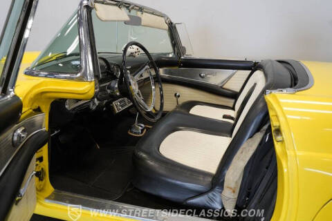 1956 Ford Thunderbird