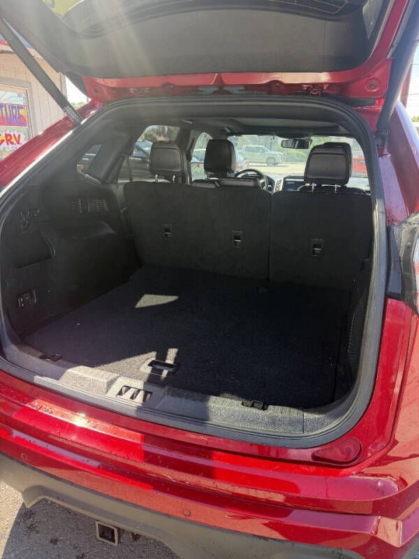 2022 Ford Edge ST