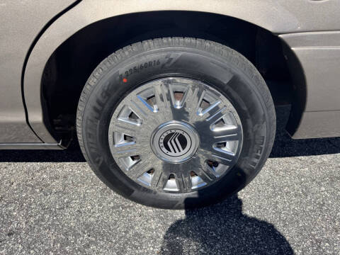 2004 Mercury Grand Marquis GS