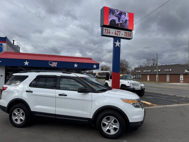 2014 Ford Explorer Base's photo