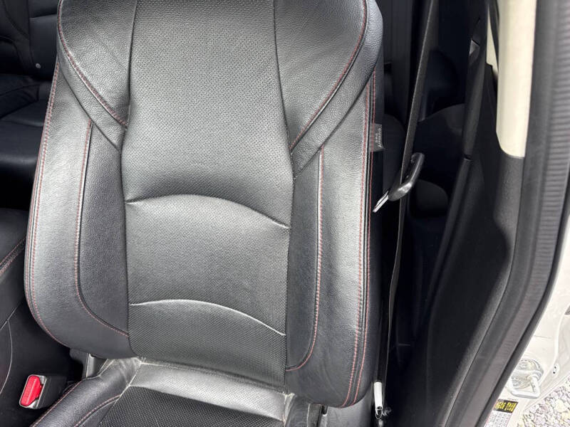 2014 Mazda MAZDA3 s Grand Touring