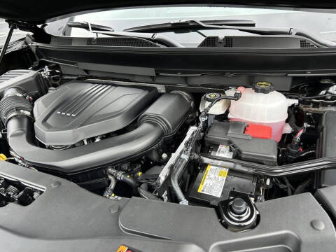 2025 GMC Acadia Denali