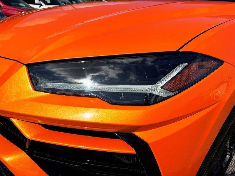 2022 Lamborghini Urus