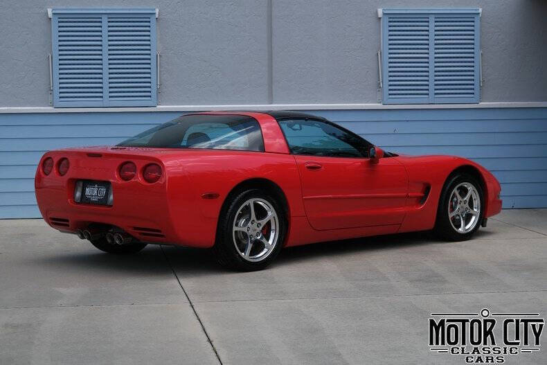 2004 Chevrolet Corvette