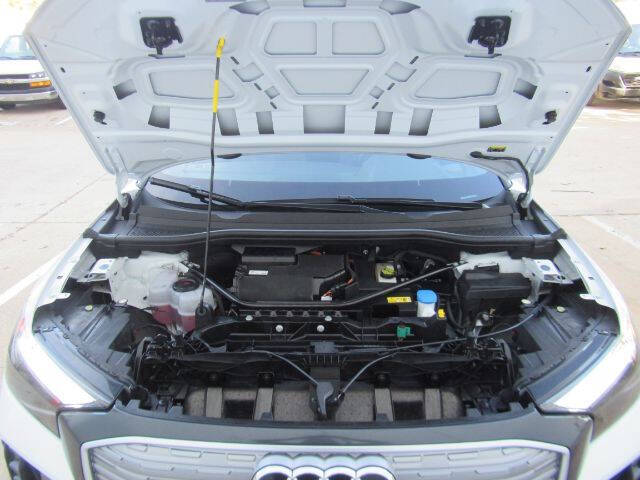 2022 Audi Q4 e-tron quattro Premium Plus 50