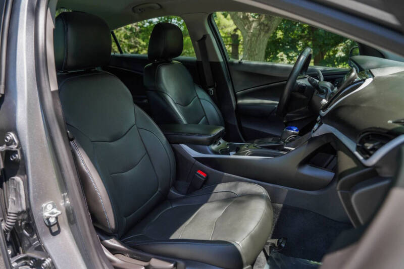 2018 Chevrolet Volt LT