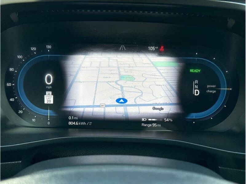 2022 Volvo C40 Recharge Pure Electric P8