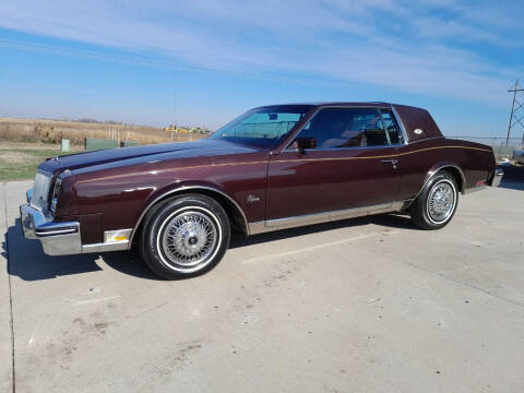 1985 Buick Riviera for sale at Pederson's Classics in Tea SD