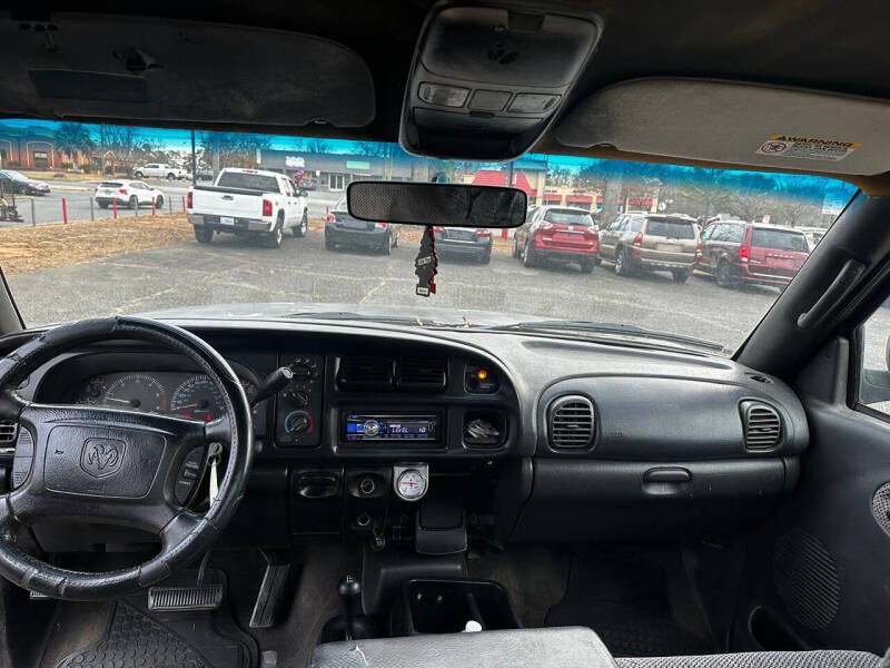 2001 Dodge Ram 1500 ST