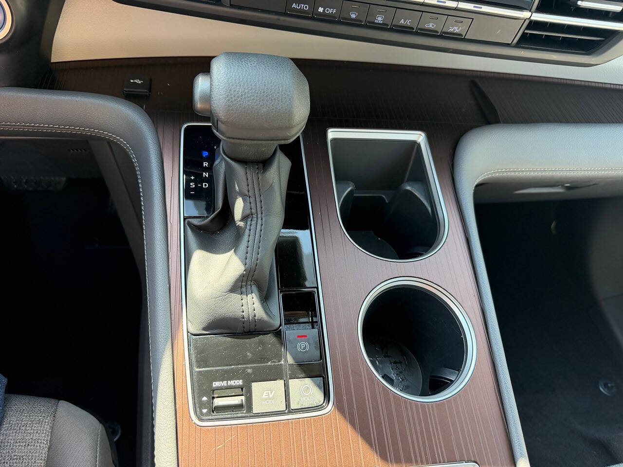 2022 Toyota Sienna 10