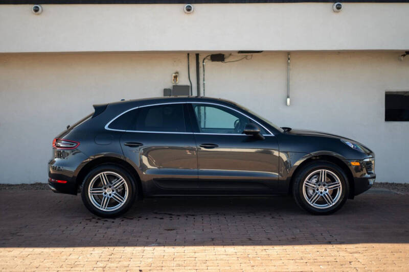 2017 Porsche Macan S