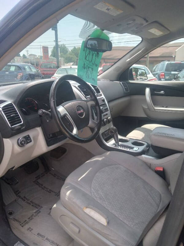 2008 GMC Acadia SLE-1