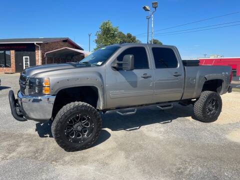 2014 Chevrolet Silverado 2500HD for sale at Modern Automotive in Boiling Springs SC
