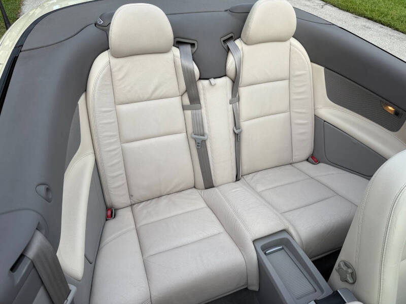 2009 Volvo C70 T5