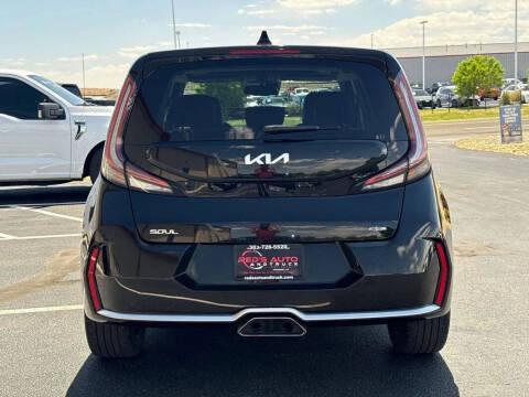 2023 Kia Soul GT-Line