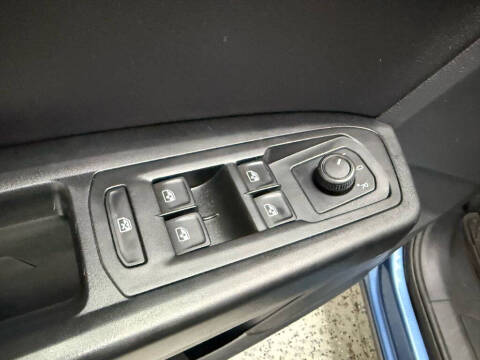 2020 Volkswagen Atlas Cross Sport SE 4Motion