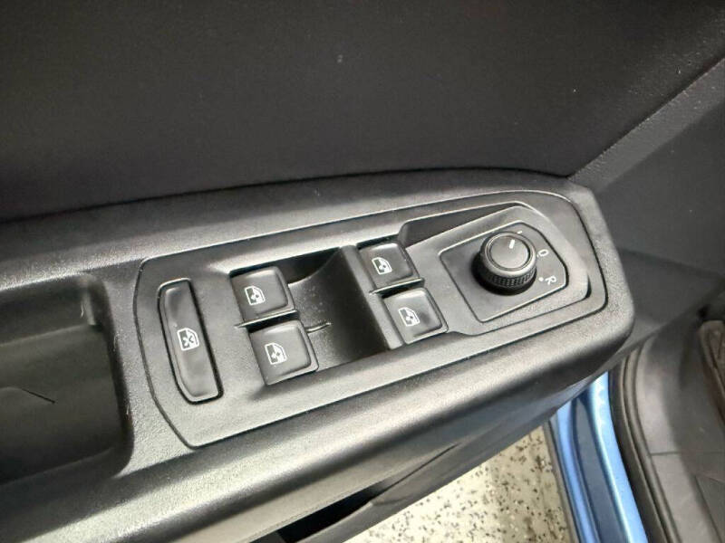 2020 Volkswagen Atlas Cross Sport SE 4Motion