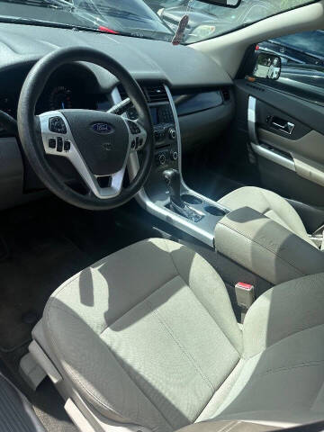 2013 Ford Edge SE