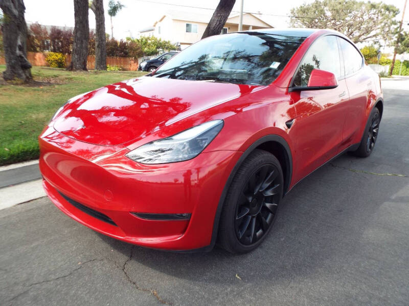 Used 2023 Tesla Model Y Long Range with VIN 7SAYGDEE3PA203809 for sale in Los Angeles, CA