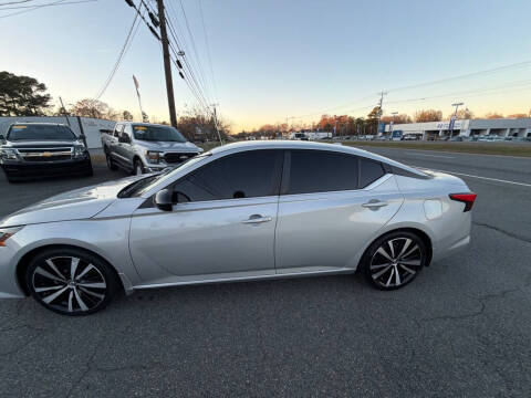 2021 Nissan Altima 2.5 SR