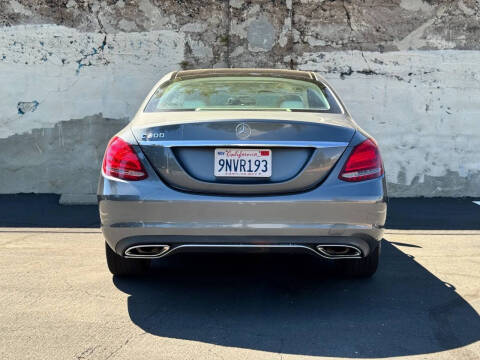 2017 Mercedes-Benz C-Class