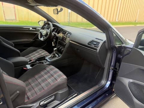 2015 Volkswagen Golf GTI S