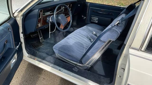 1982 Oldsmobile Delta Eighty-Eight Royale 7