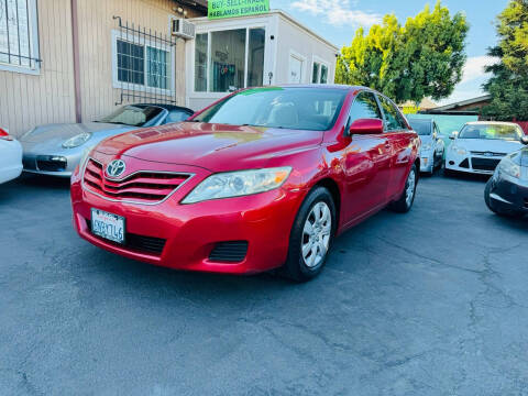 2011 Toyota Camry for sale at Ronnie Motors LLC in San Jose CA