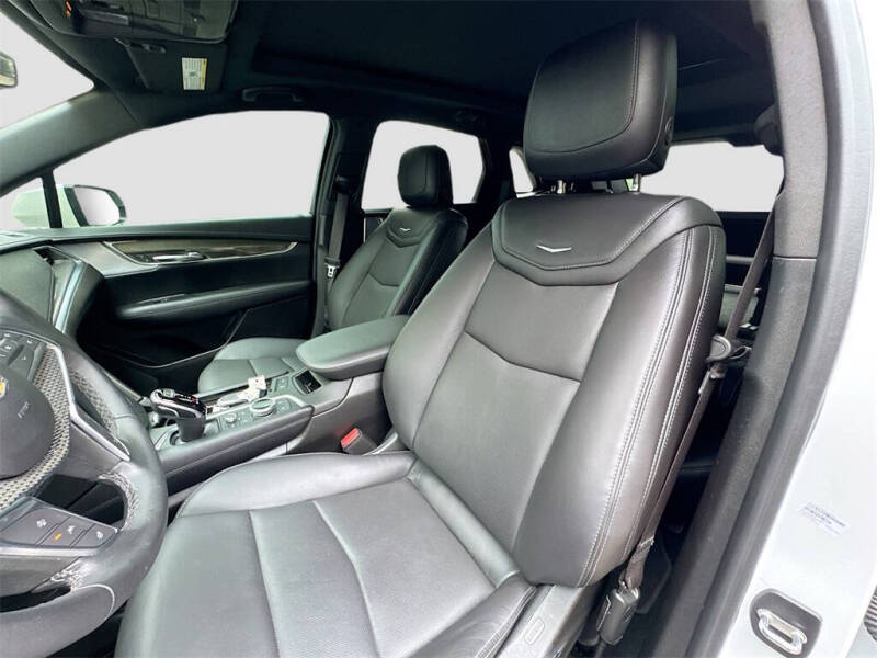 2022 Cadillac XT5 Sport