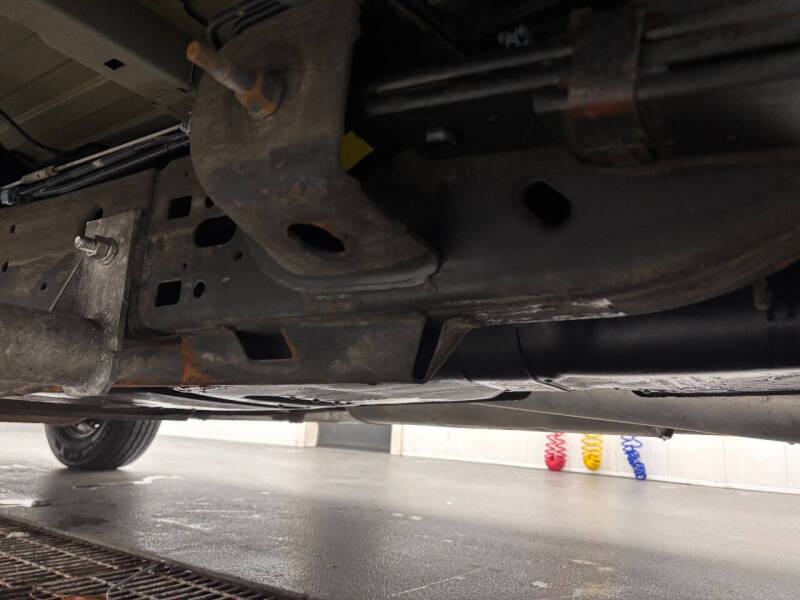 2023 Chevrolet Express 2500