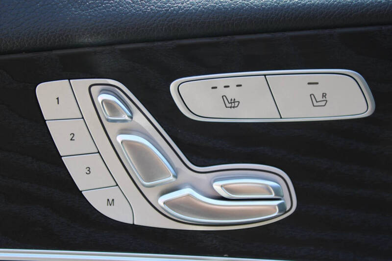 2019 Mercedes-Benz E-Class E 300
