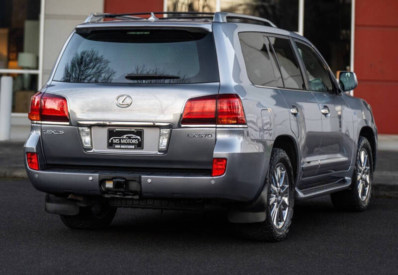 2009 Lexus LX 570