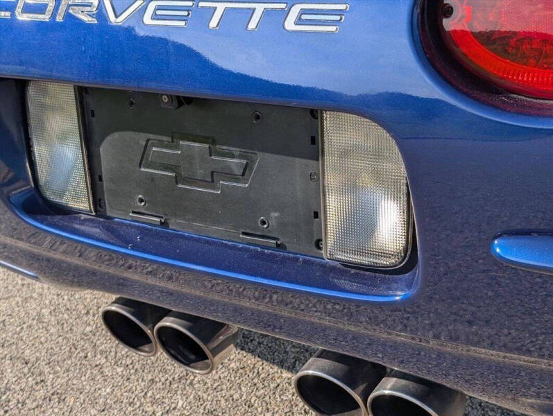 2004 Chevrolet Corvette