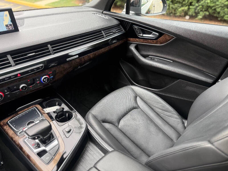 2017 Audi Q7 3.0T quattro Premium Plus