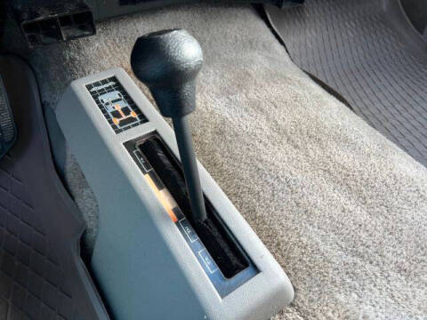 1993 GMC Suburban K2500