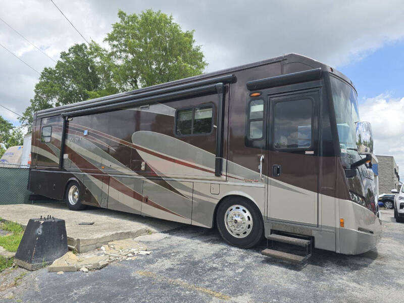 2013 Winnebago Journey