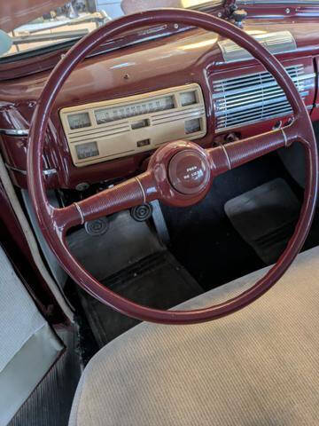 1940 Ford Deluxe