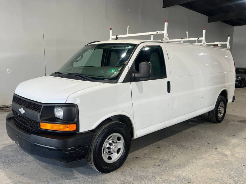 2017 Chevrolet Express 2500
