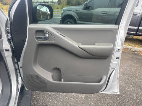 2012 Nissan Frontier SV V6