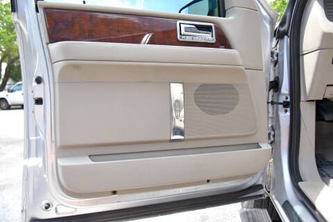 2014 Lincoln Navigator