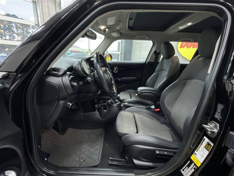 2016 MINI Hardtop 4 Door Cooper