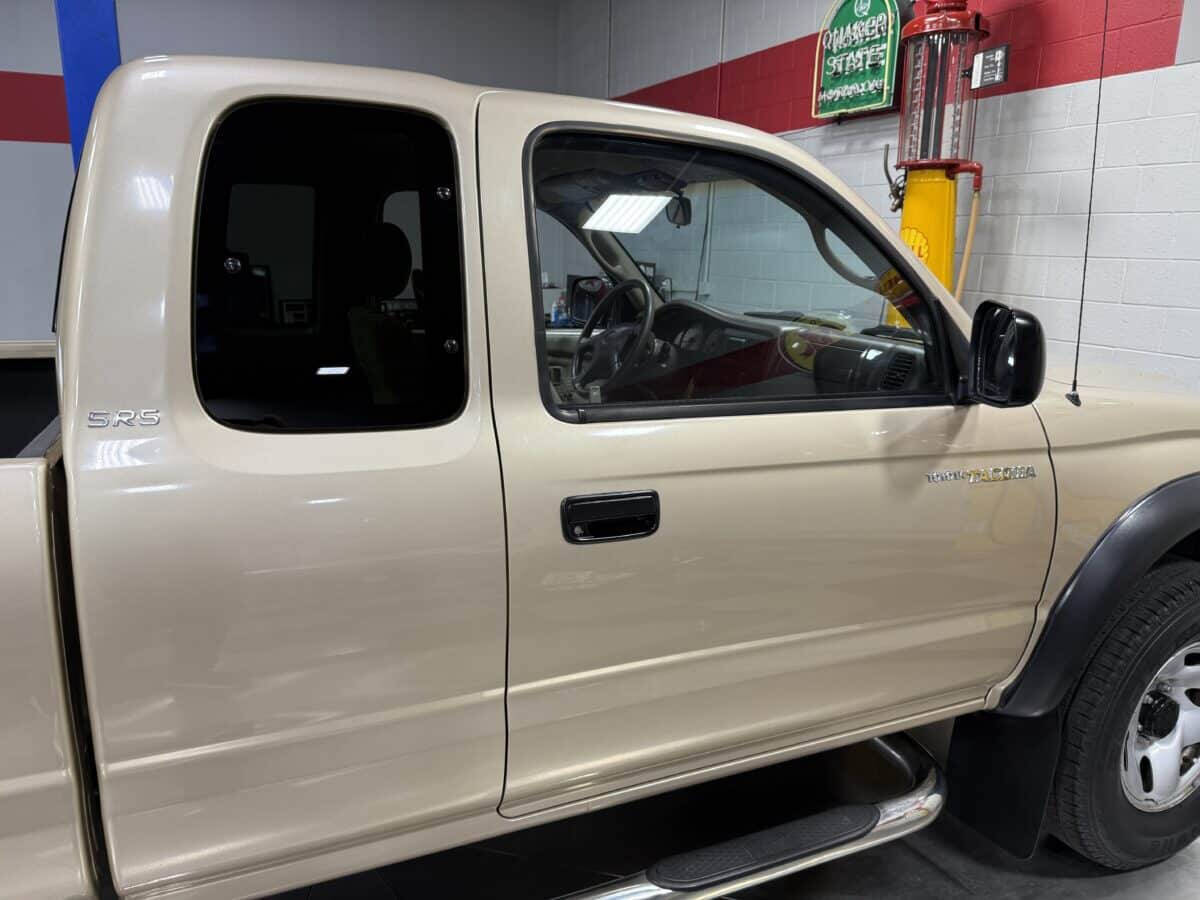 2002 Toyota Tacoma 18