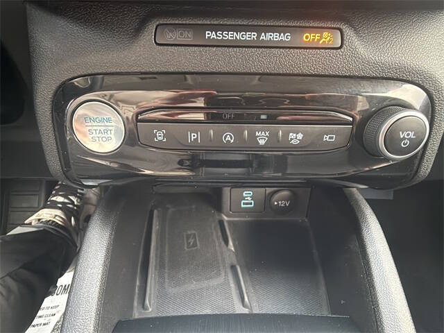 2023 Ford Escape Platinum