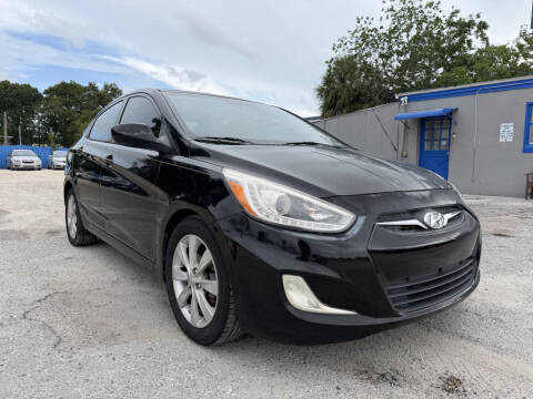 2014 Hyundai Accent GLS