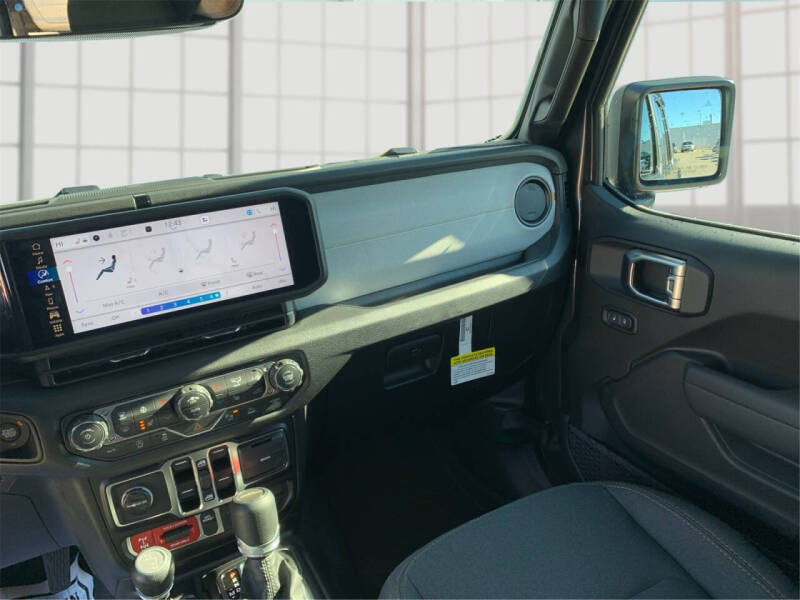 2026 Jeep Gladiator Willys