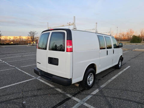 2019 Chevrolet Express 2500