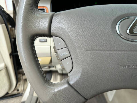 2005 Lexus LS 430