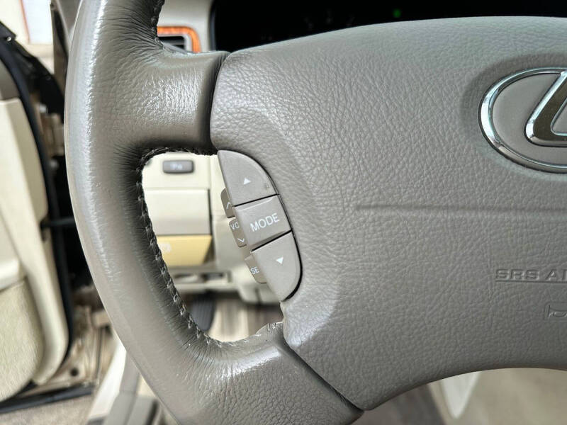 2005 Lexus LS 430